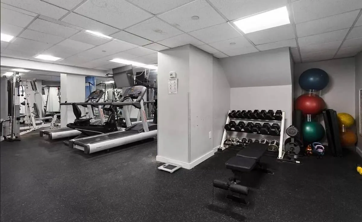 Apartment 73-1104 New Studio Uws Doorman Gym New York USA